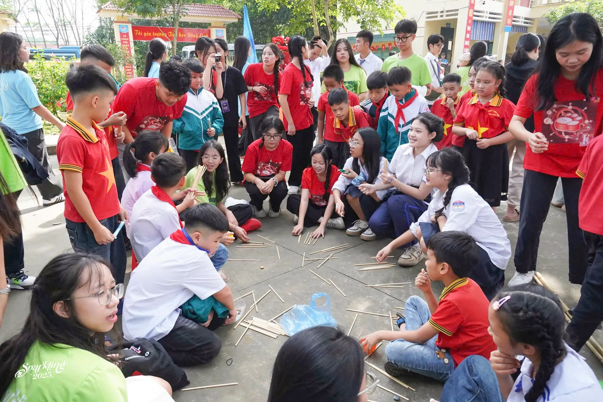 Trò chơi dân gian chơi chuyền